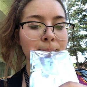 Meet your Posher, Riley